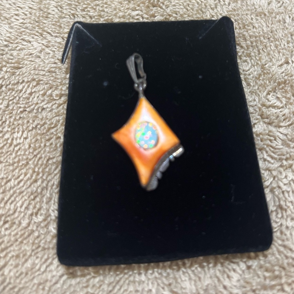 Sterling silver pendant with opal